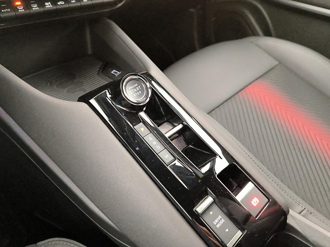 Alfa Romeo Junior 1.2 ibrida speciale 145cv edct6