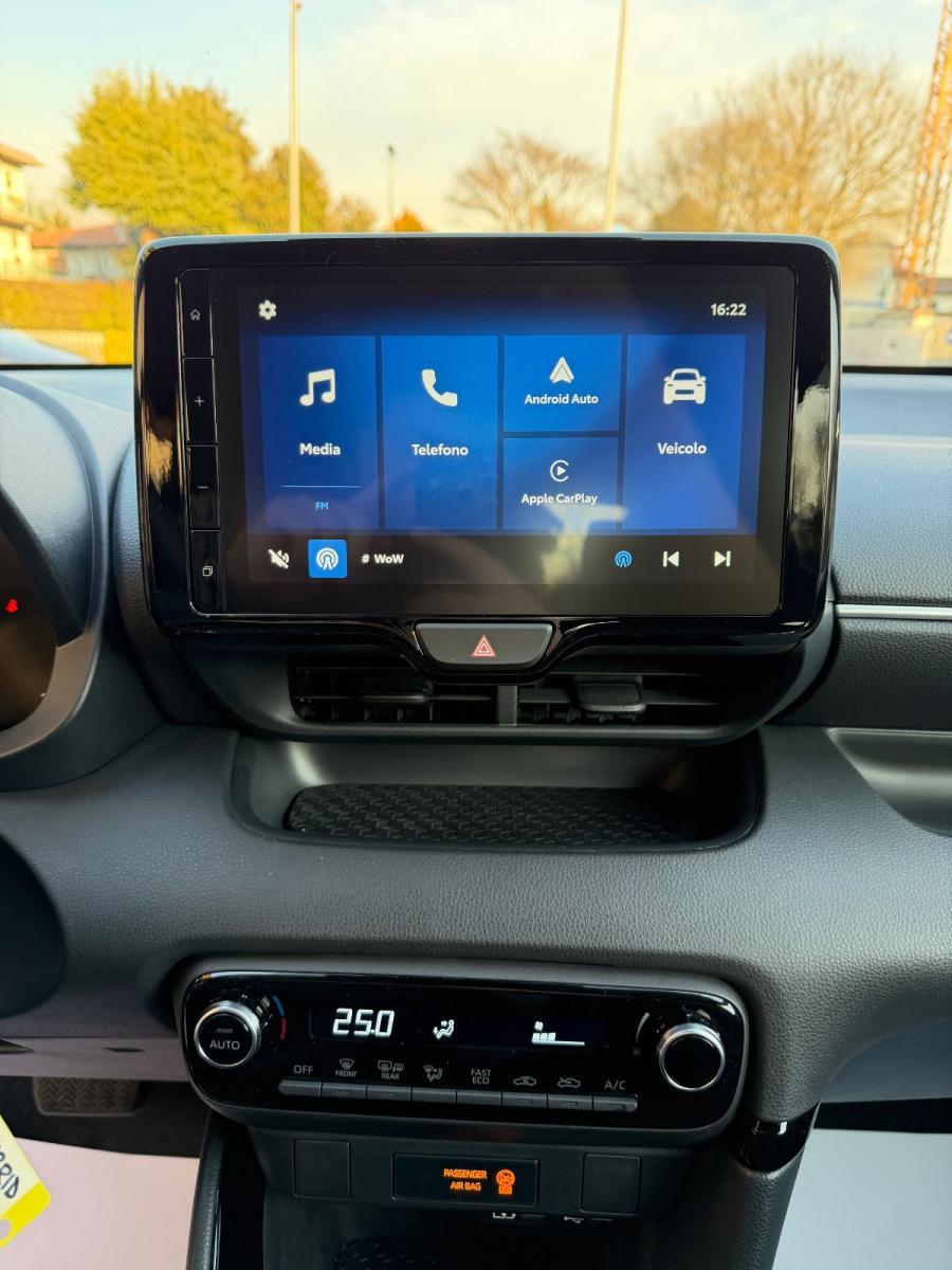 TOYOTA - Yaris - 1.5 Hybrid 5p. E-CVT Trend *PROMO*