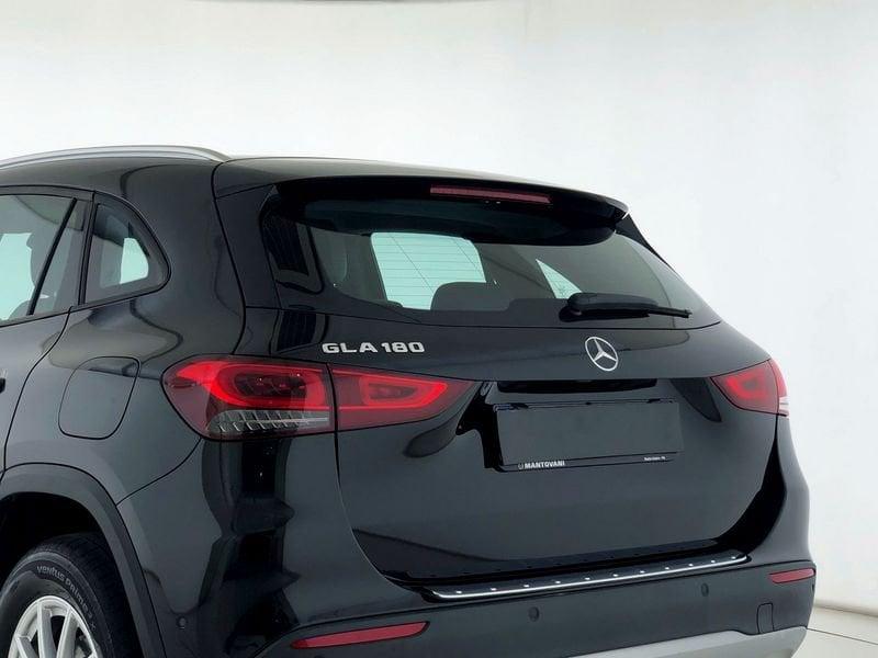 Mercedes-Benz GLA GLA 180 Automatic Business Extra