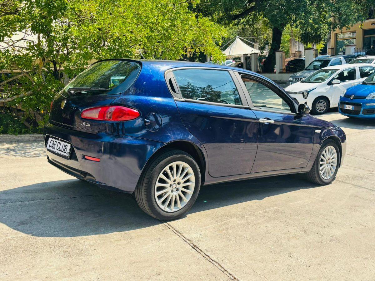 Alfa Romeo 147 1.9 JTD 120cv 5 porte Distinctive