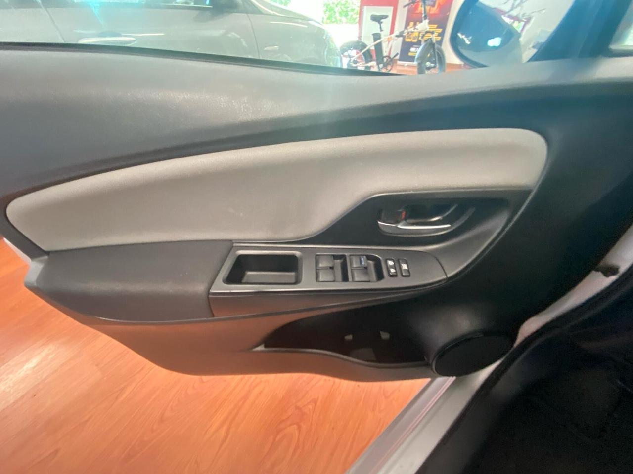 Toyota Yaris 1.5 Hybrid 5 porte Active
