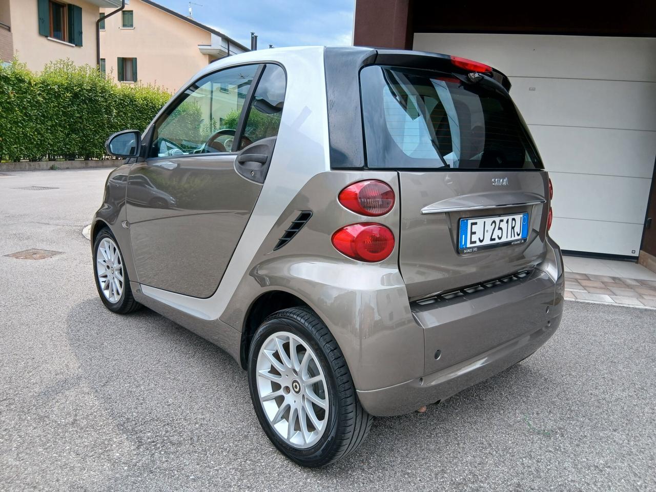 Smart ForTwo 1000 62 kW coupé passion cambio Automatico sequenziale