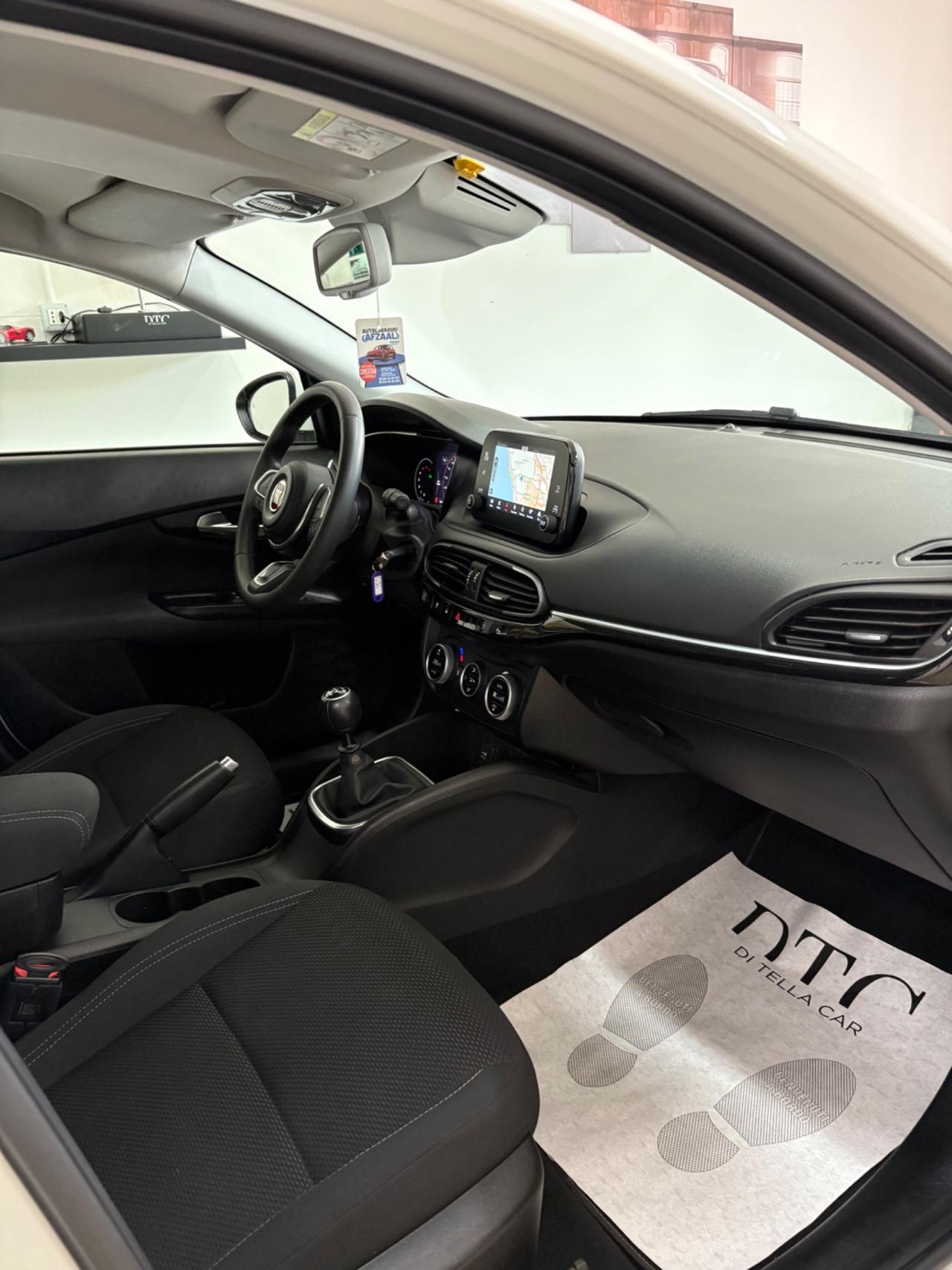 Fiat Tipo 1.6 Mjt 5 porte Full Led
