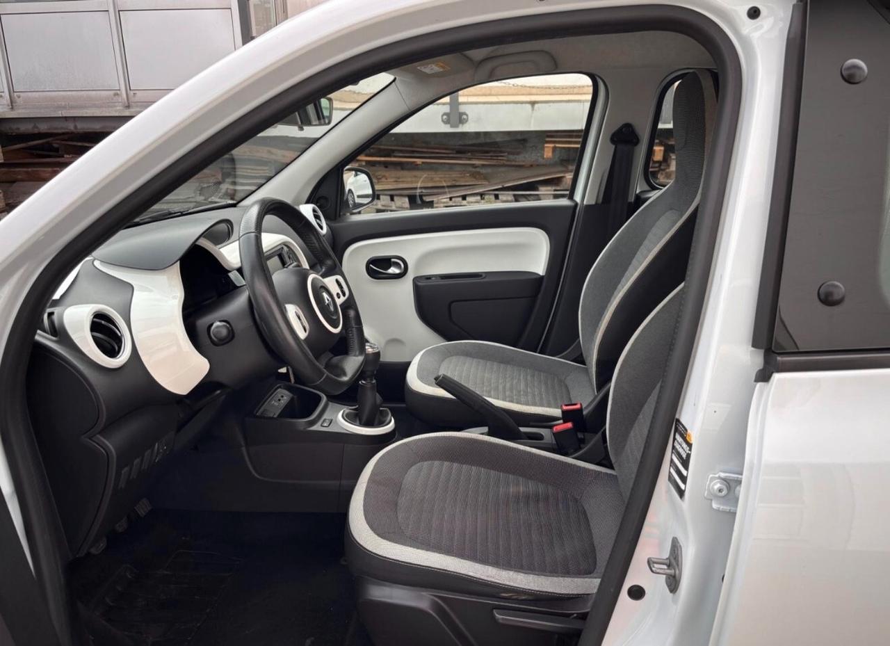 Renault Twingo SCe 65 CV Intens Navi