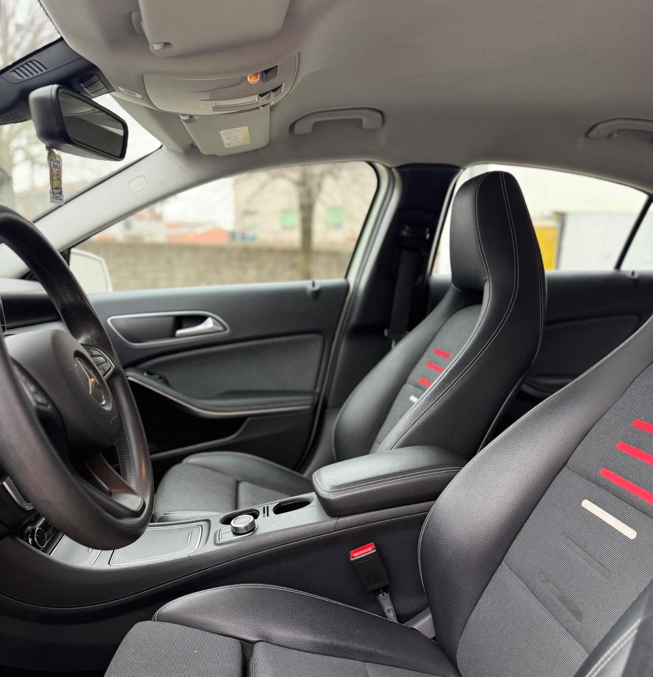 Mercedes-benz A 180 d Automatic Premium