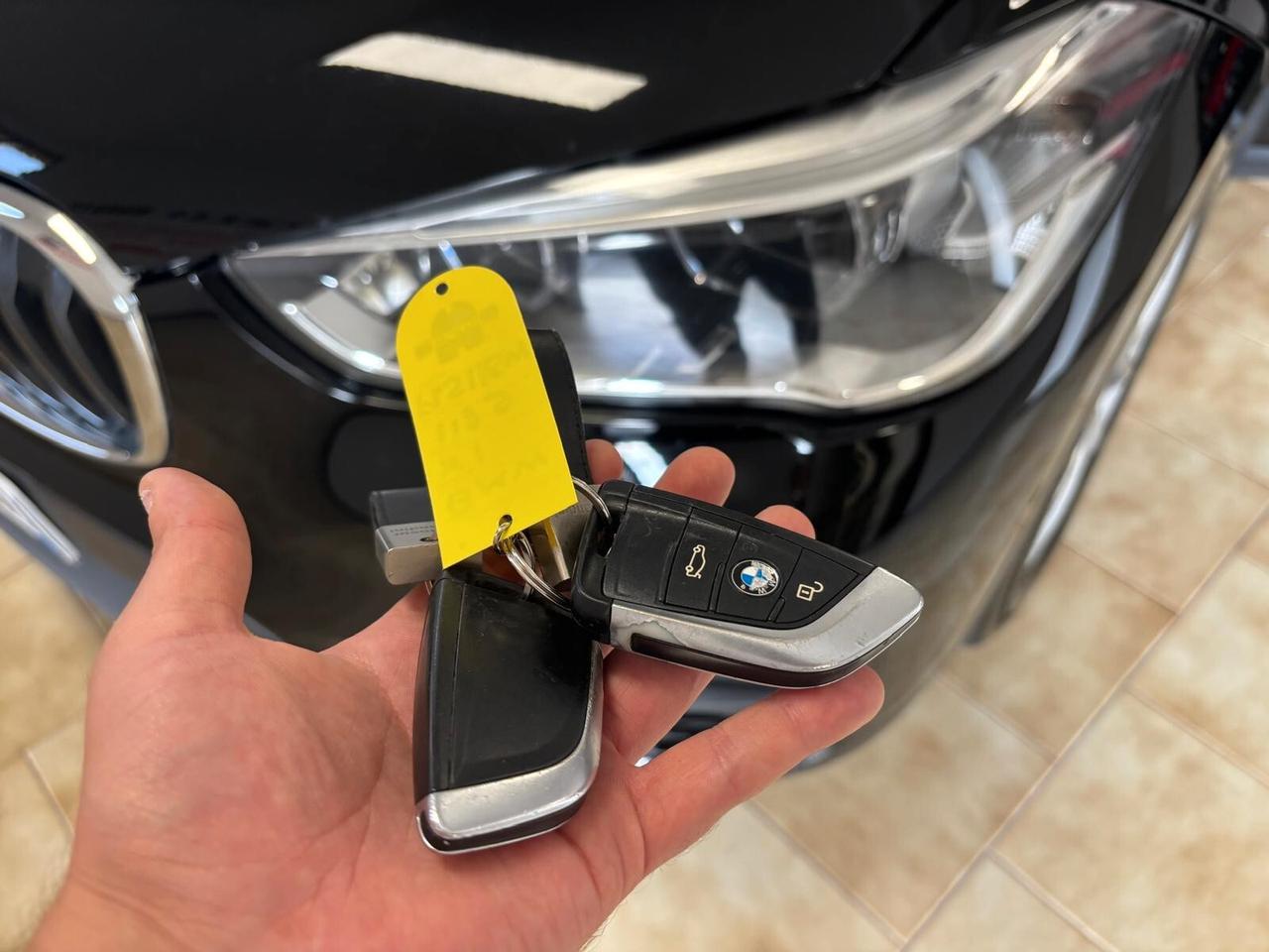 BMW X1 ANNO 2017 DS 1.6 ADATTA NEOPATENTATI KM 144 MILA