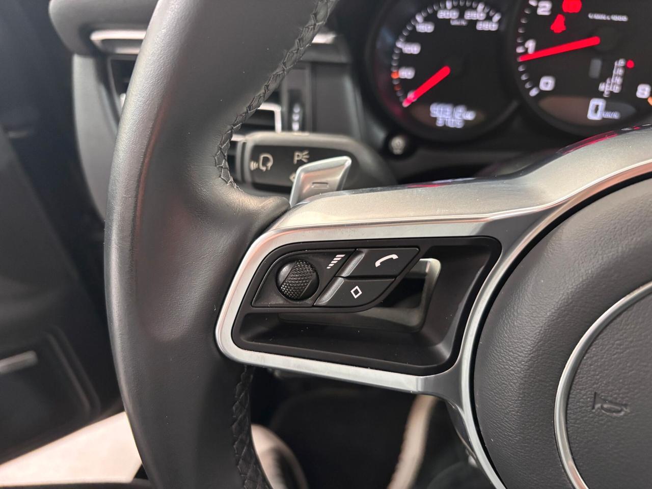 PORSCHE MACAN 2.0 PDK NAVI-LED-TETTO