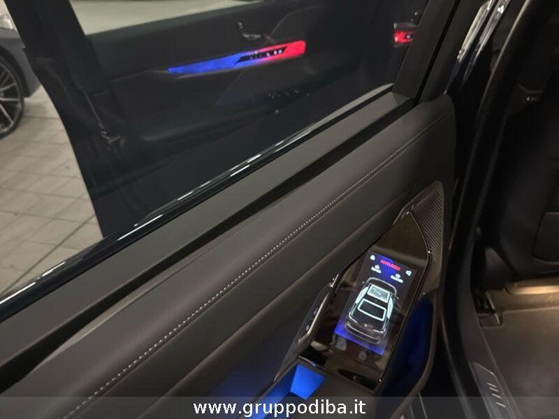 BMW Serie 7 G70 i7 xdrive60 MSport