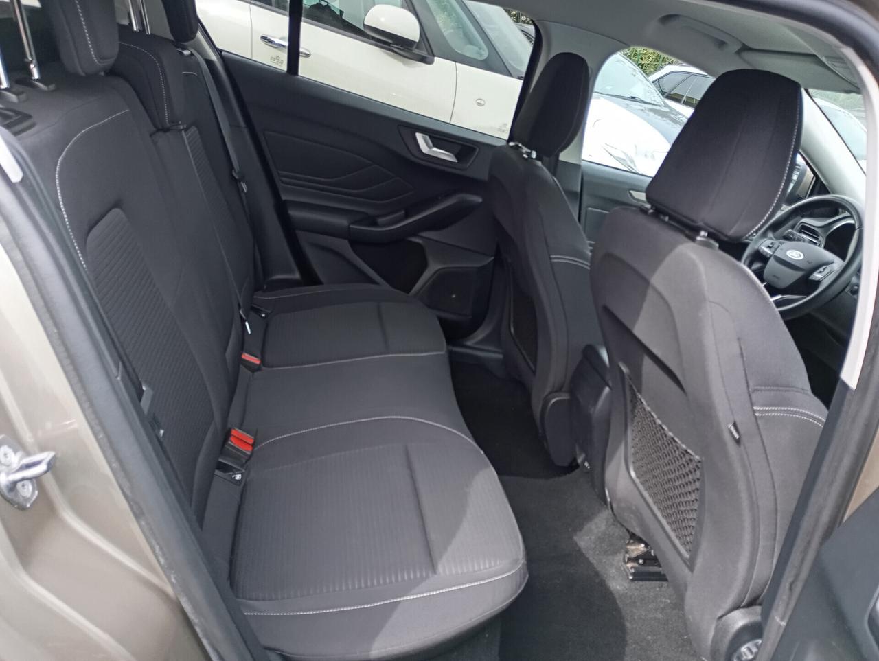 Ford Focus 5P 1.0 EcoBoost 125CV Titanium Aut.