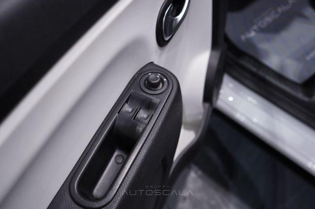 RENAULT Twingo 1.0 SCe 75cv Duel Sport Edition Red