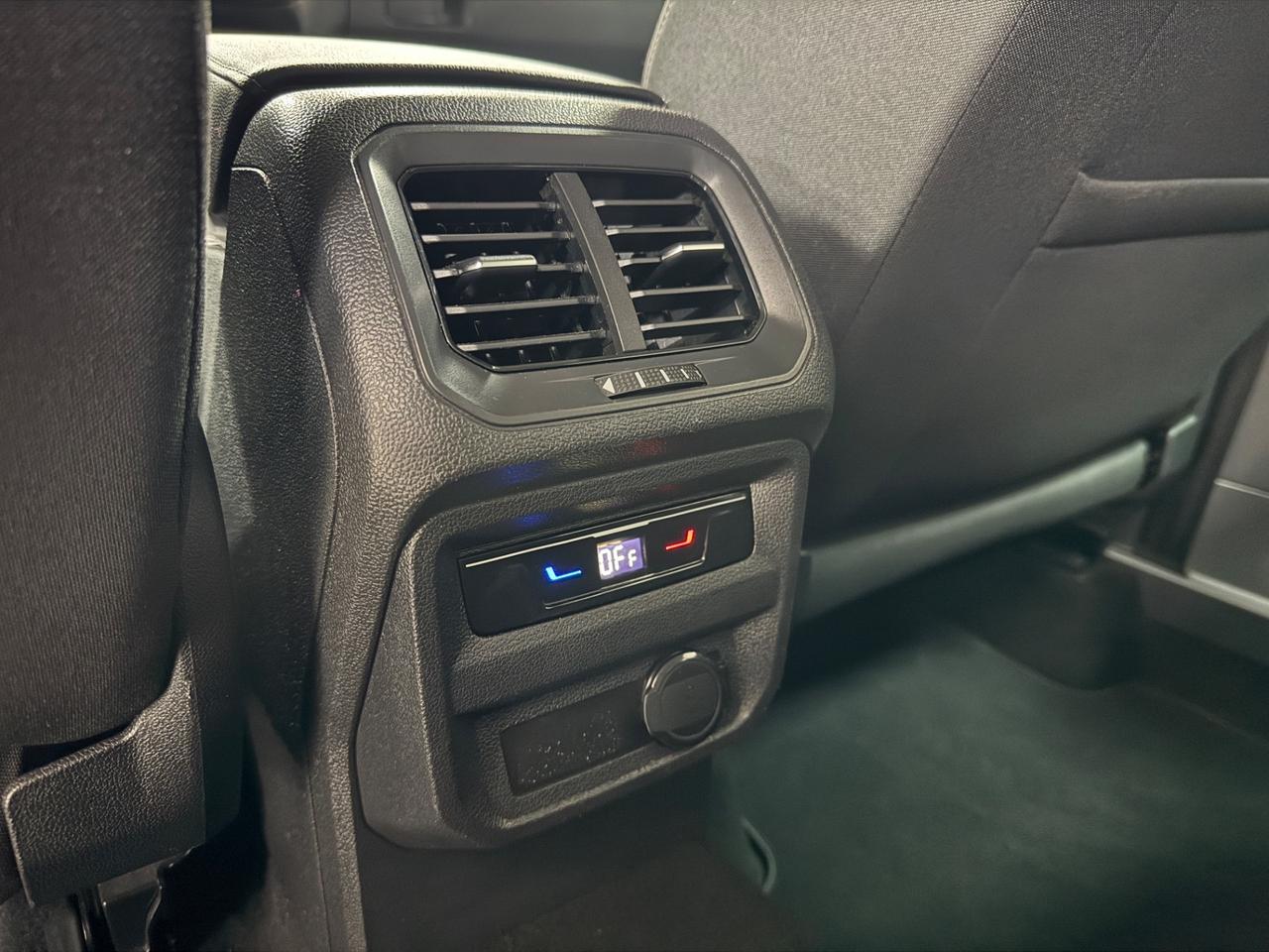 Volkswagen Tiguan 2.0 TDI 150 CV SCR DSG Elegance