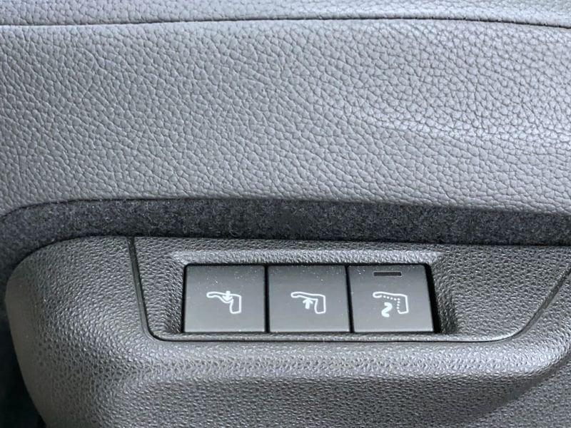 Jeep Avenger e-Hybrid 1.2 MHEV e-Hybrid Turbo Summit * KM 0 * * TETTO ELETTRICO *