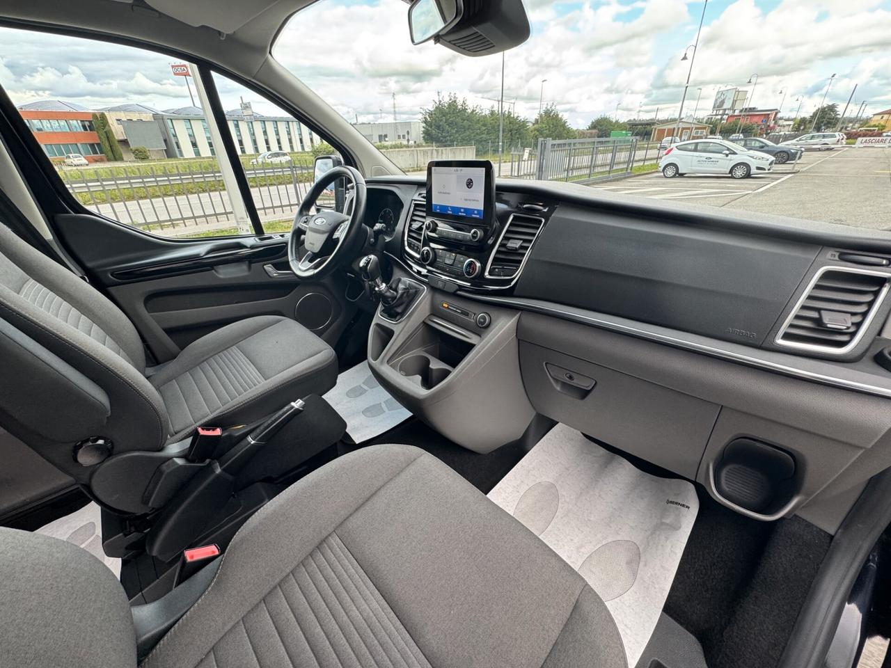 Ford Tourneo Custom Tit 2.0 Diesel-Hybrid130CV N1