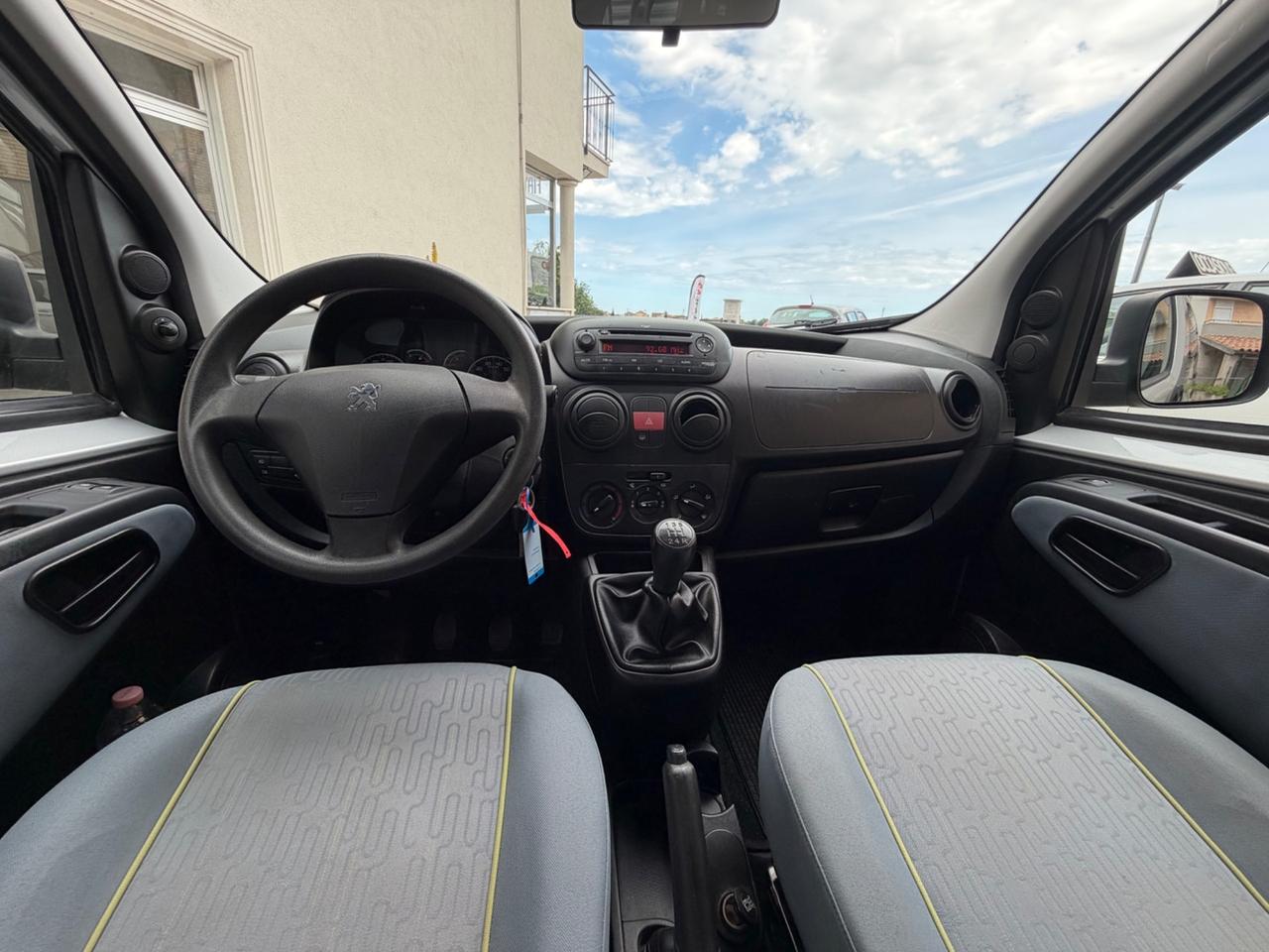Peugeot Bipper 1.4 HDi 70CV 2011