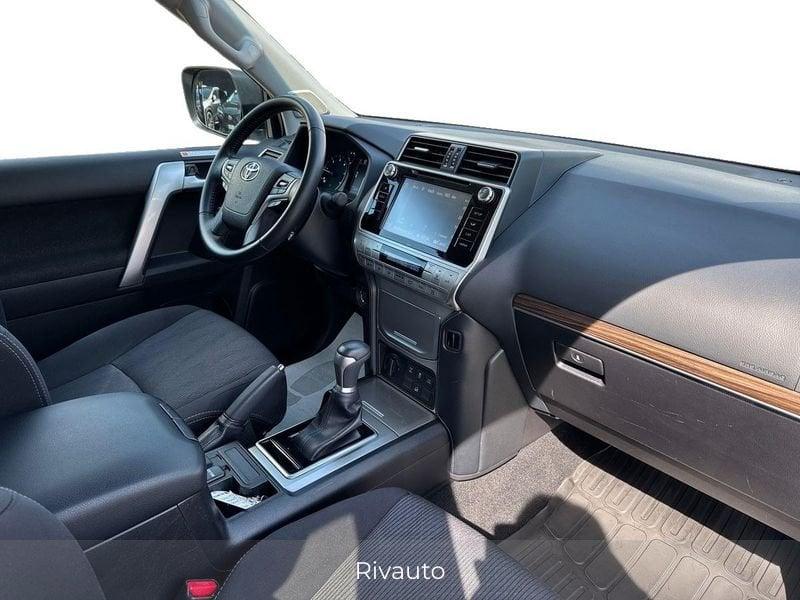 Toyota Land Cruiser 2.8 D4-D Lounge+ A/T