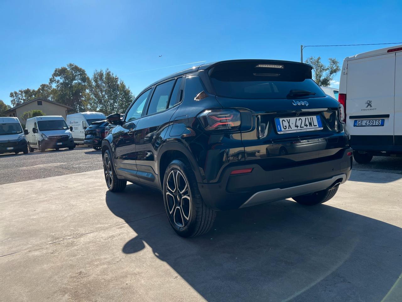 Jeep Avenger 1.2 Turbo 100 CV MHEV Summit