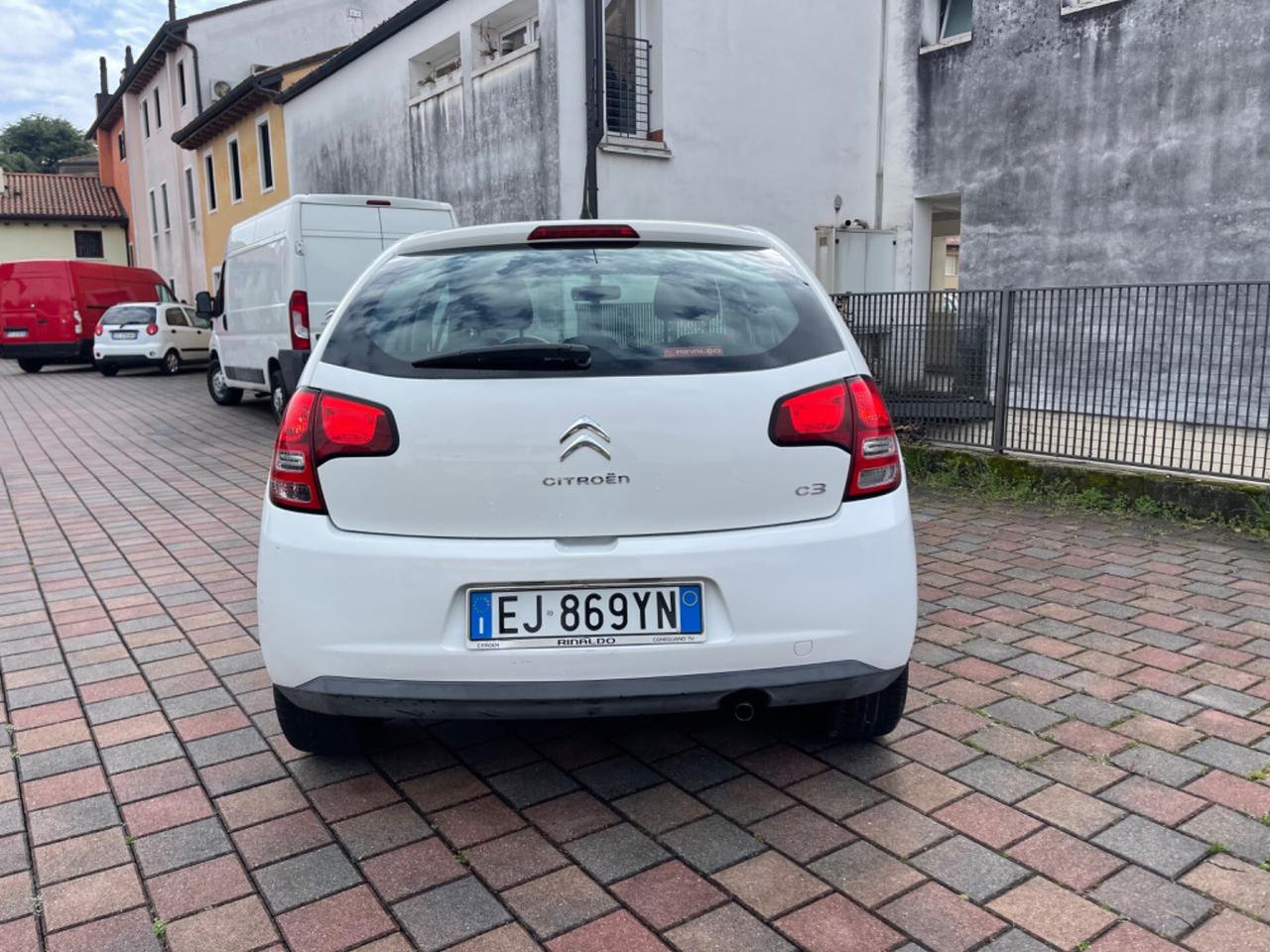 Citroen C3 1.1 Exclusive a no 2011 127.000 km