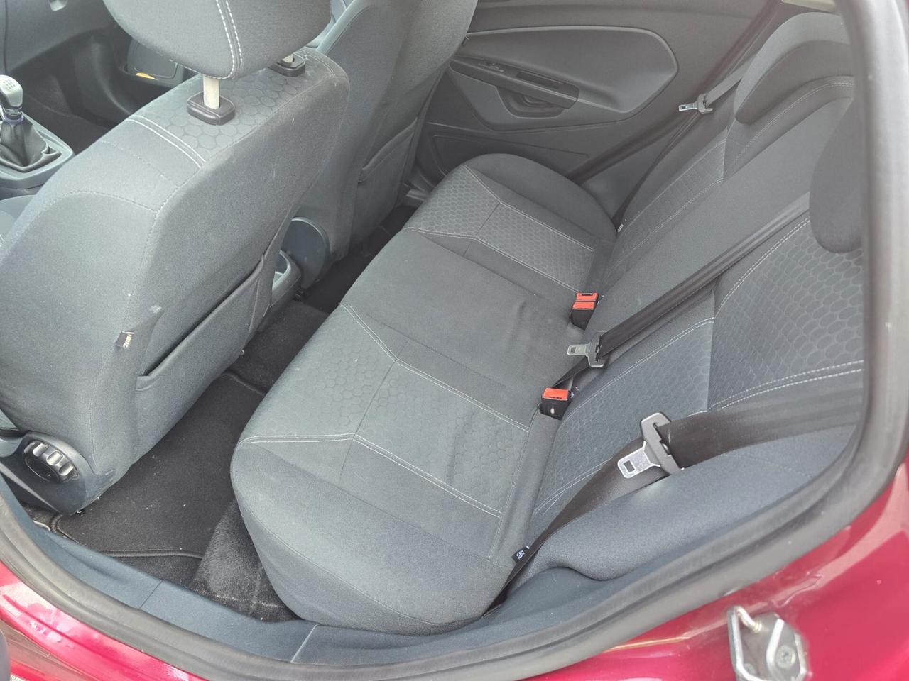 FORD FIESTA 1,2 BENZINA- TITANIUM- OK NEOPATENTATI-