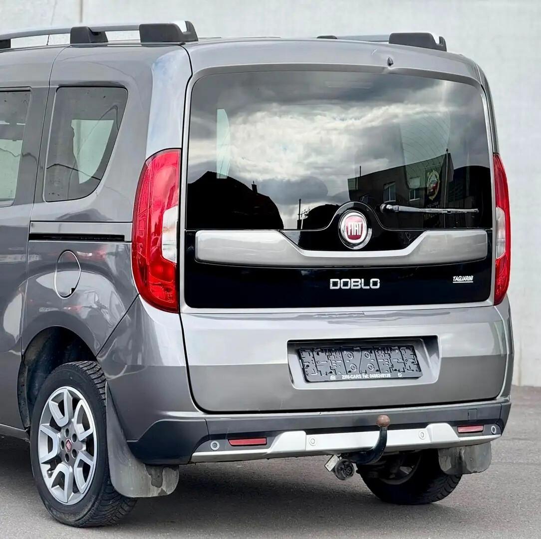 Fiat Doblo TREKKING 1.6 M-Jet 120cv GANCIO TRAINO