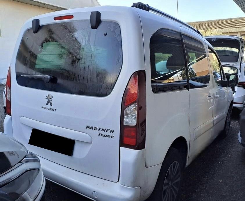 PEUGEOT PARTNER TEPEE MIX BLUEHDI 100CV ACTIVE N1 5 POSTI