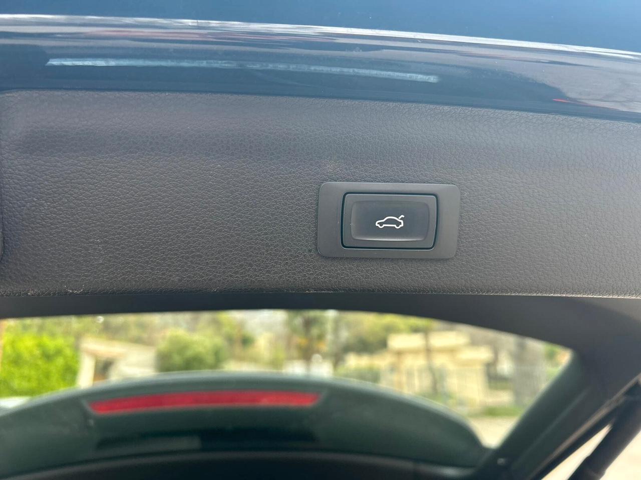 Audi Q3 40 TDI S tronic Sline edition