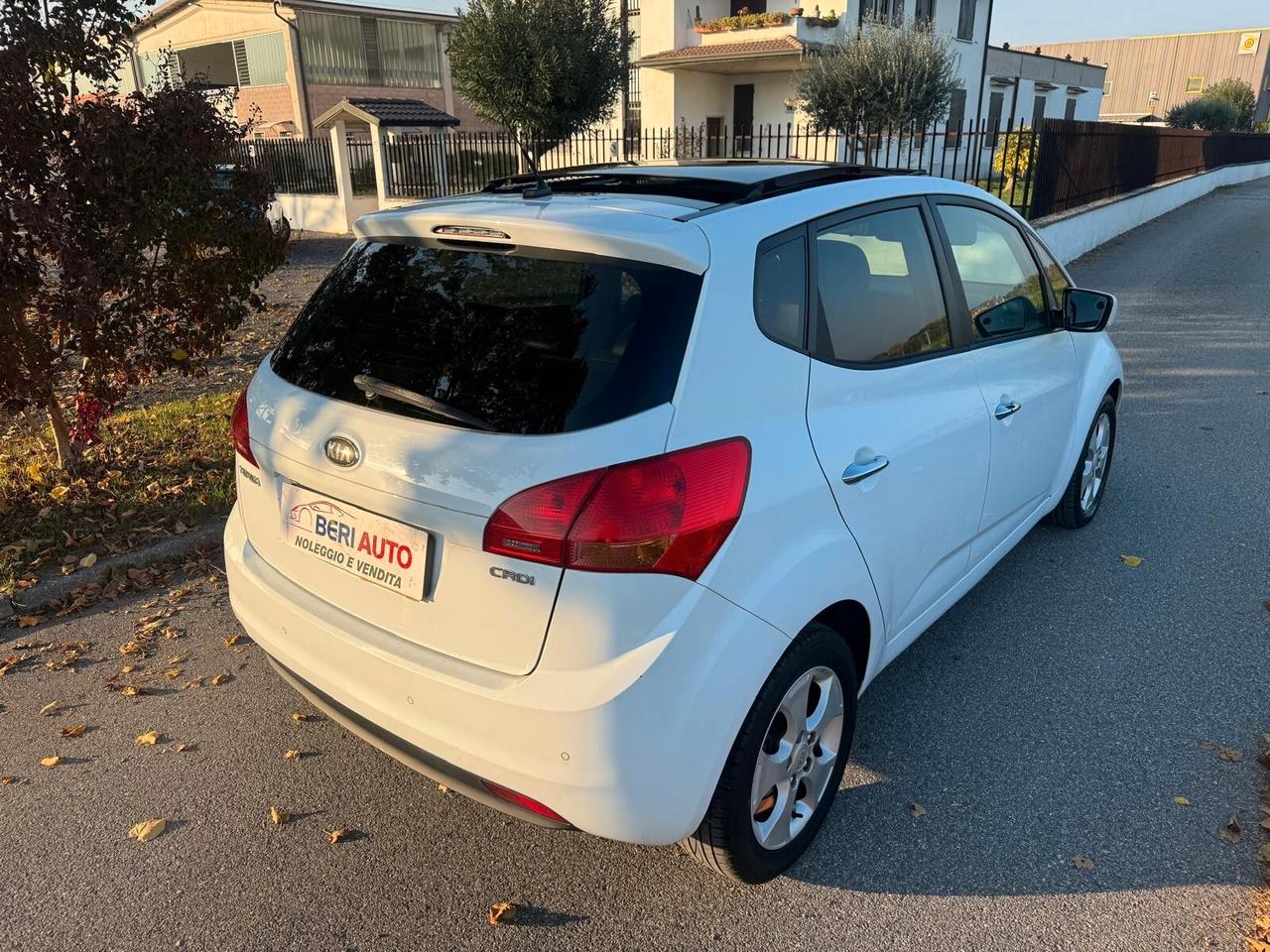 Kia Venga adatta neopatentati