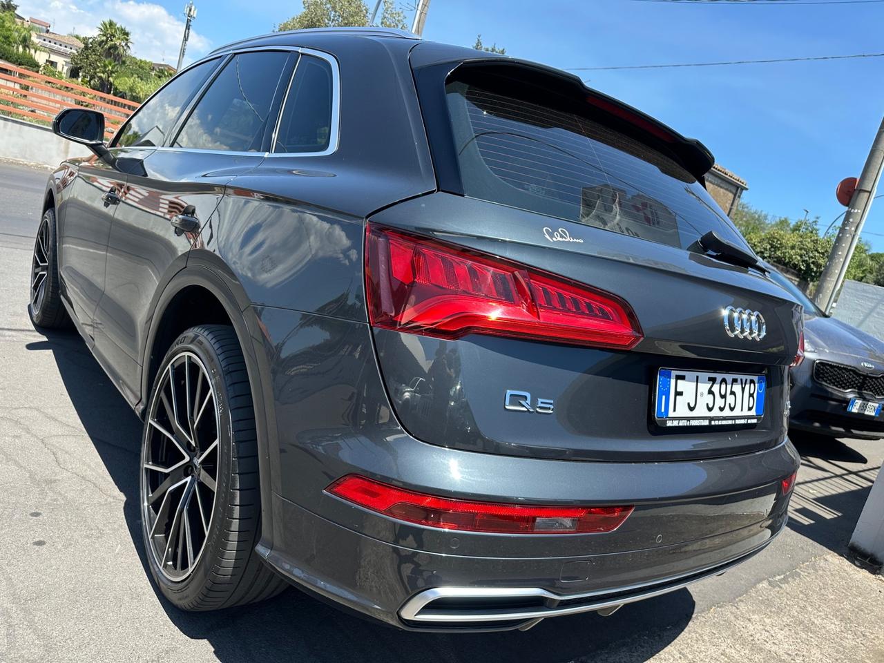 Audi Q5 2.0 TDI 190 CV quattro S tronic Business Sport