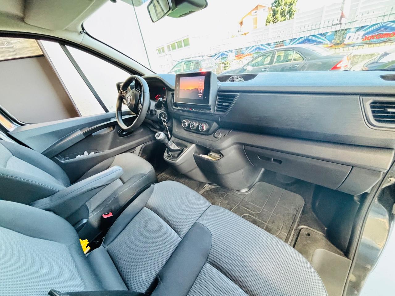 Renault Trafic BluedCi 110CV EDC PC-TN Intens