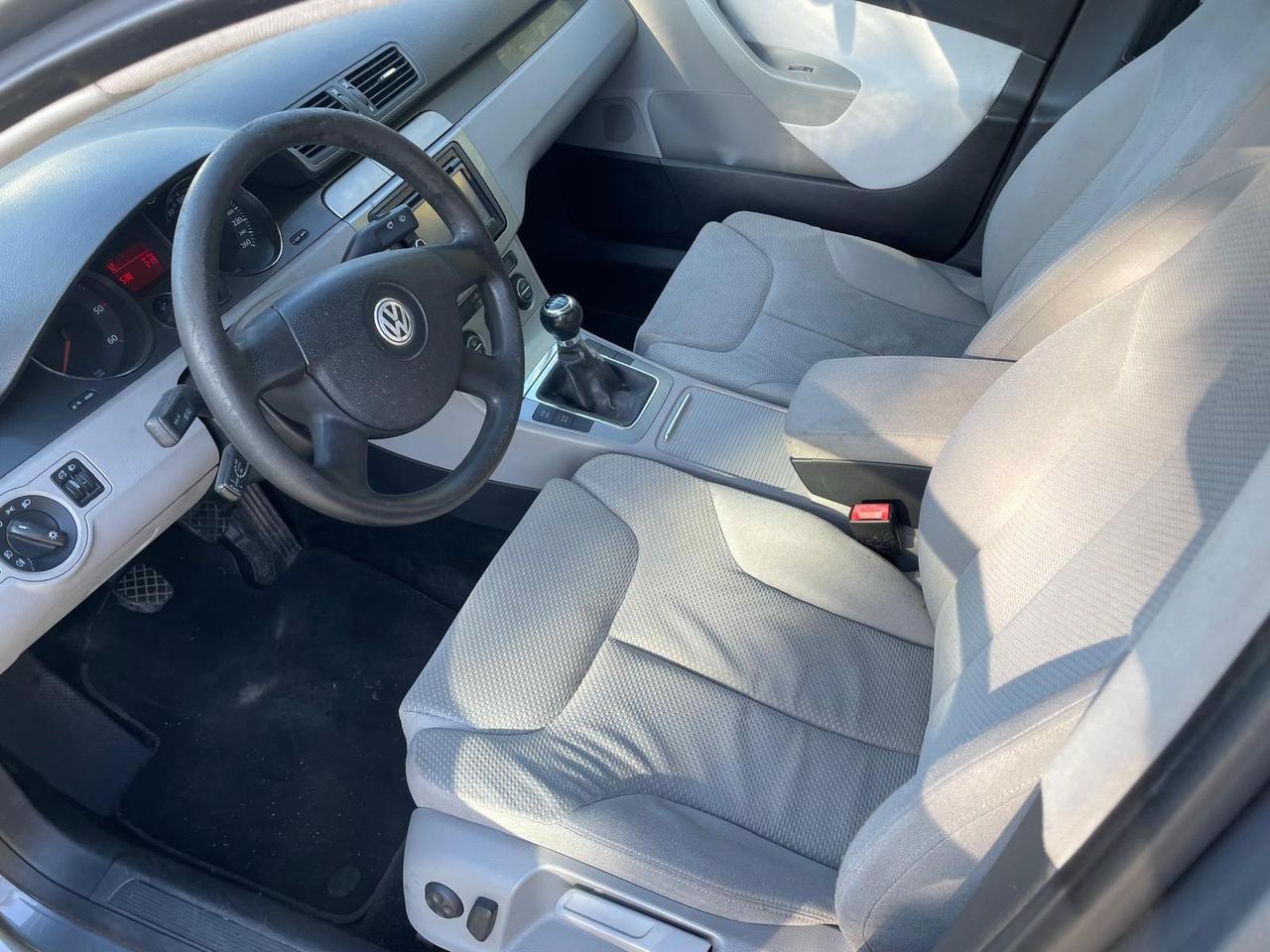 Volkswagen Passat 1.9 TDI/105CV Comfortline