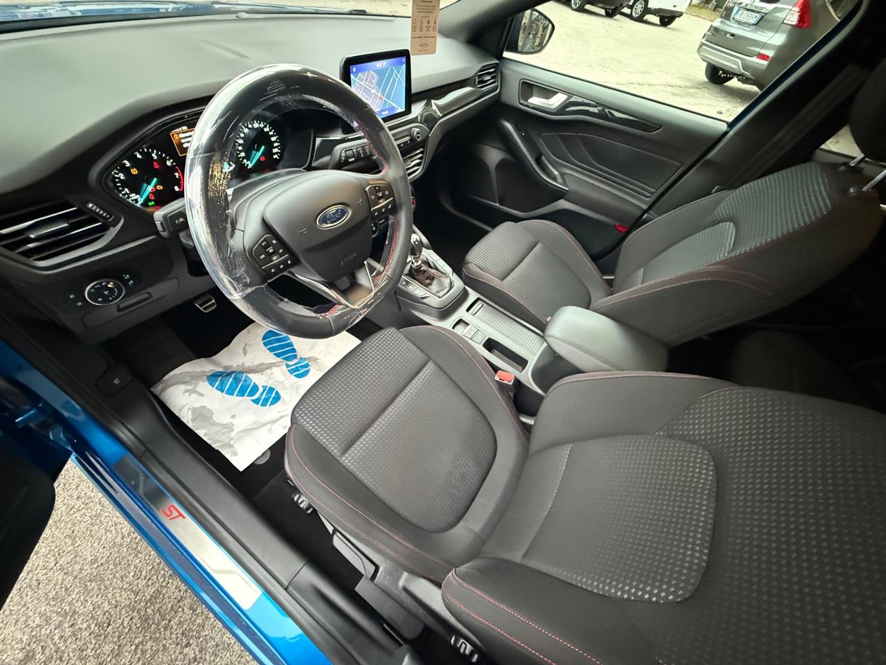 Ford Focus 1.0 EcoBoost 125 CV 5p. ST-Line
