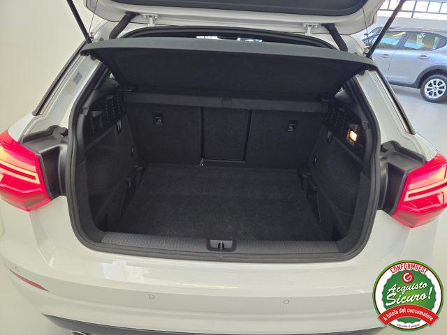 AUDI Q2 1.6 TDI S line Edition