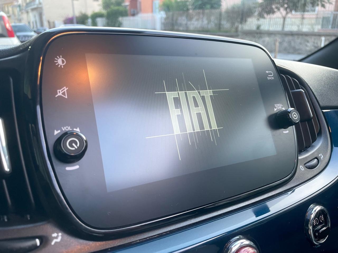 Fiat 500 C 1.0 Hybrid Dolcevita Cabrio capotta jeans 2023