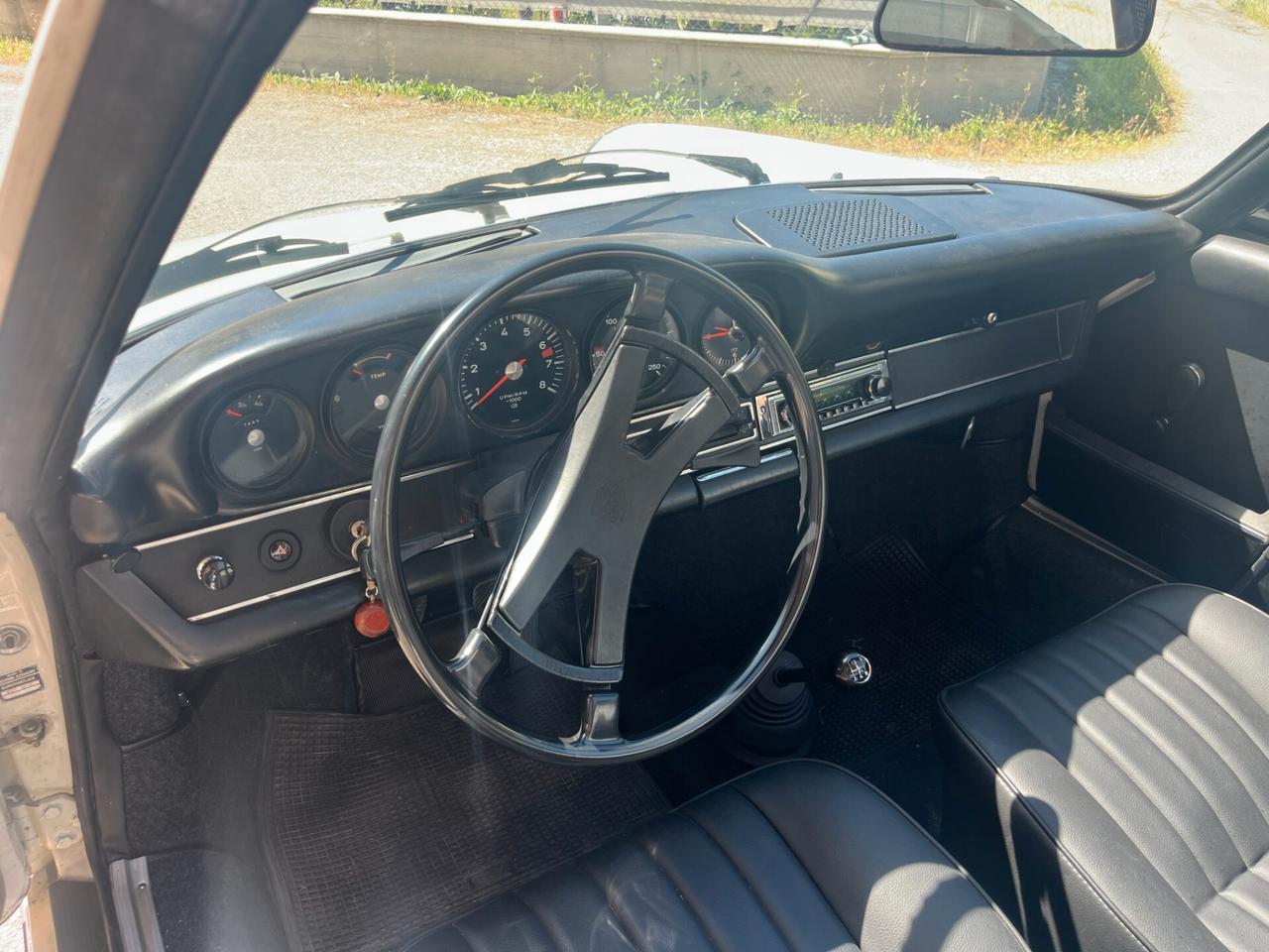 Porsche 911 2.4 T Targa Oro Asi