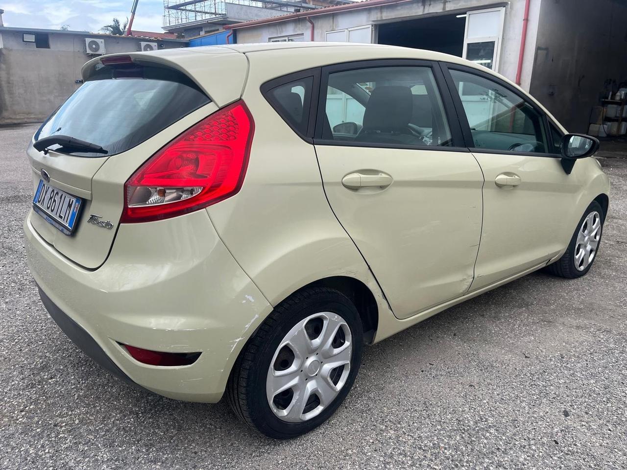 Ford Fiesta 5P-1.4 gpl-Full-2009