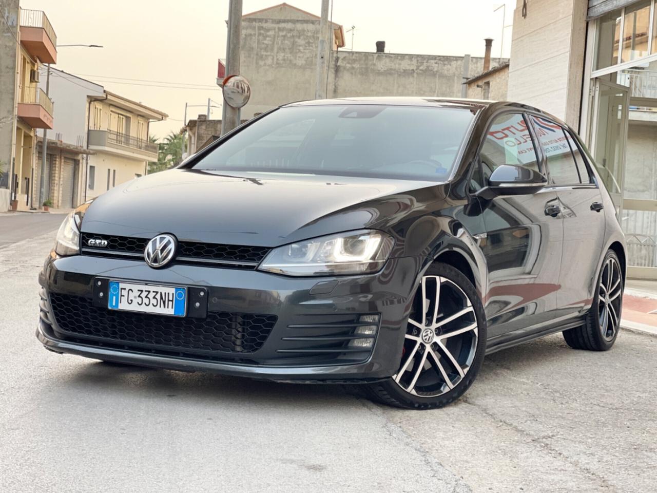 Volkswagen Golf GTD 2.0 TDI DSG 5p strafull!!!