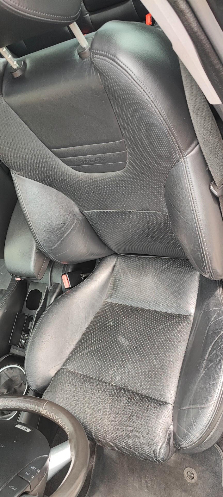 Ford Mondeo 3.0i V6 cat 4p. ST220