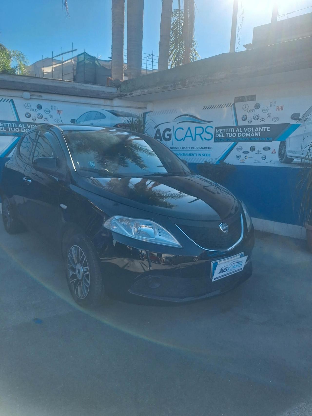 Lancia Ypsilon 1.3 MJT 16V 95 CV 5 porte S&S Gold