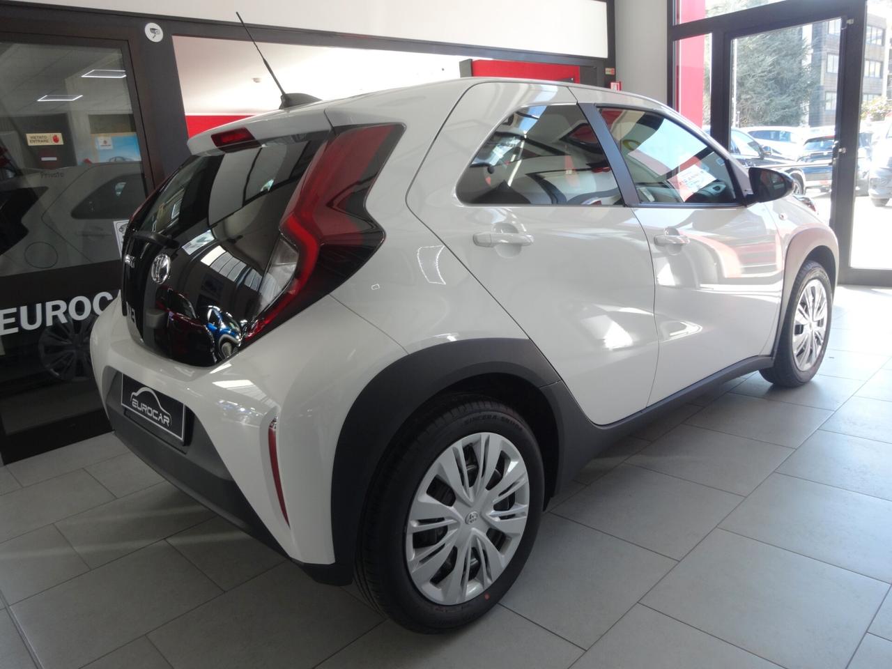 Toyota Aygo X 1.0 VVT-i 72 CV 5 porte Active