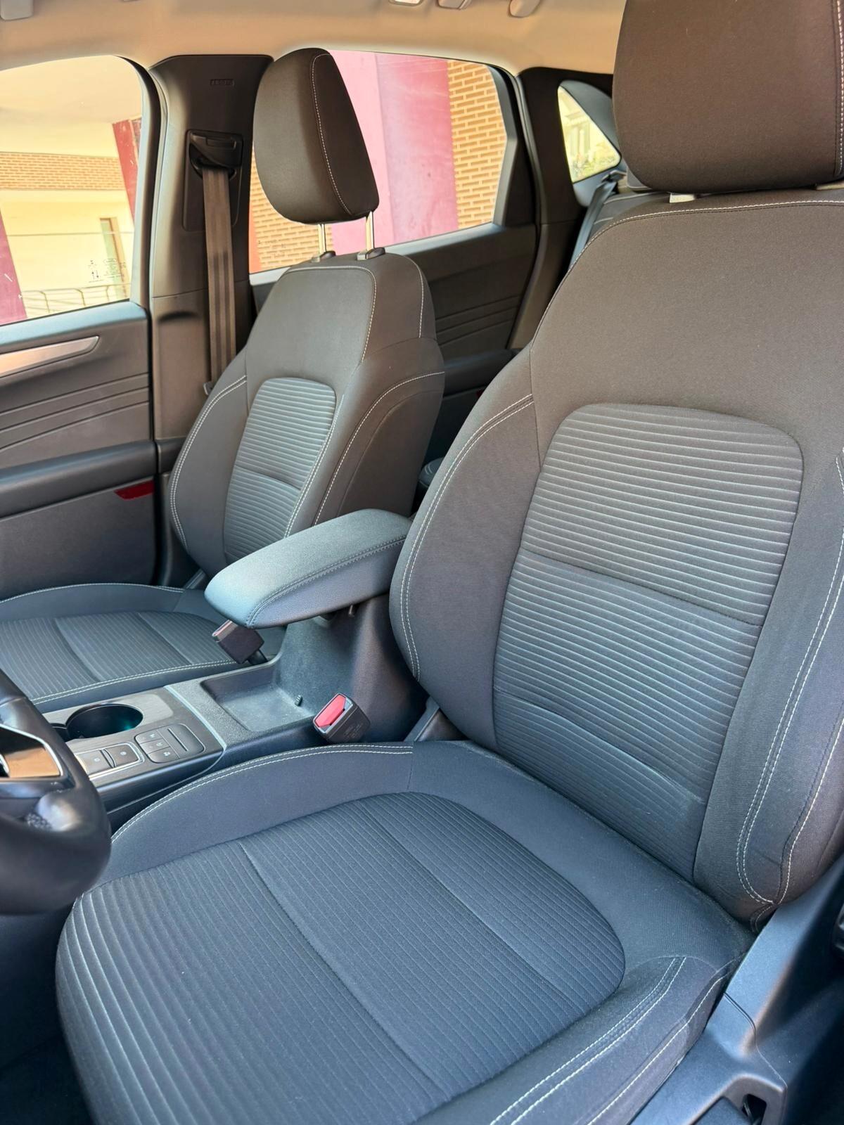 Ford Kuga 1.5 EcoBlue 120 CV 2WD Connect
