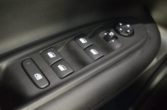 JEEP Avenger 1.2 Turbo 100 CV Summit