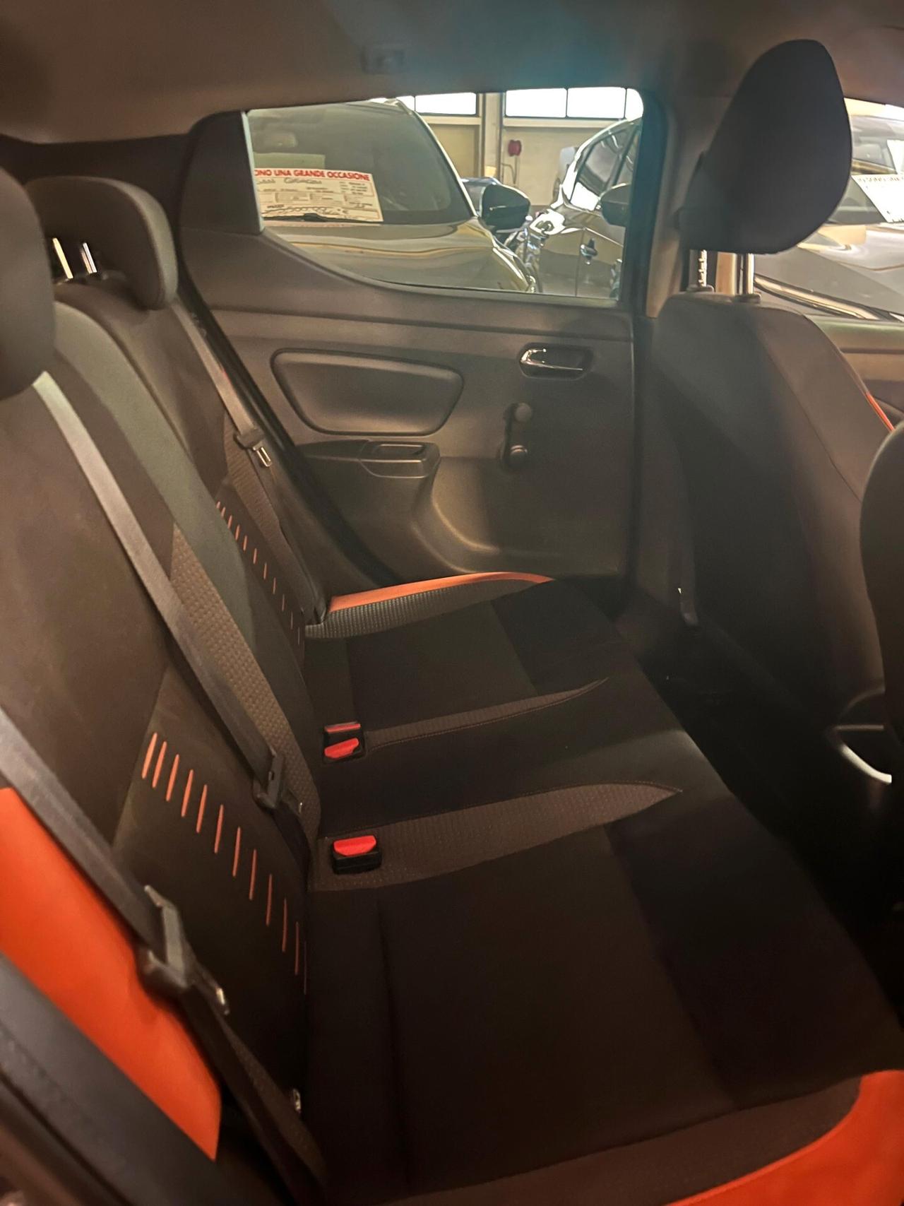Nissan Micra 0.9 IG-T 12V 5 porte N-Connecta