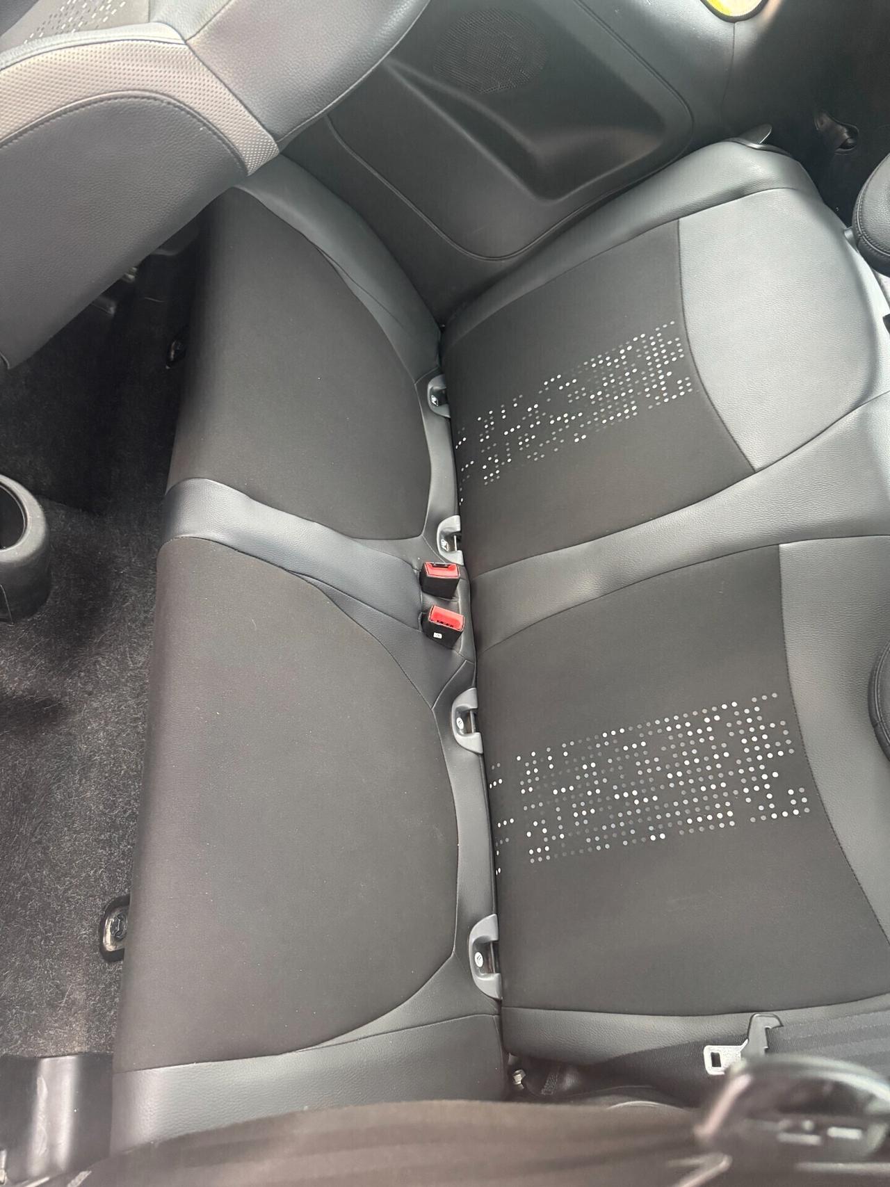 Fiat 500 Cabrio 1.0 Hybrid Dolcevita