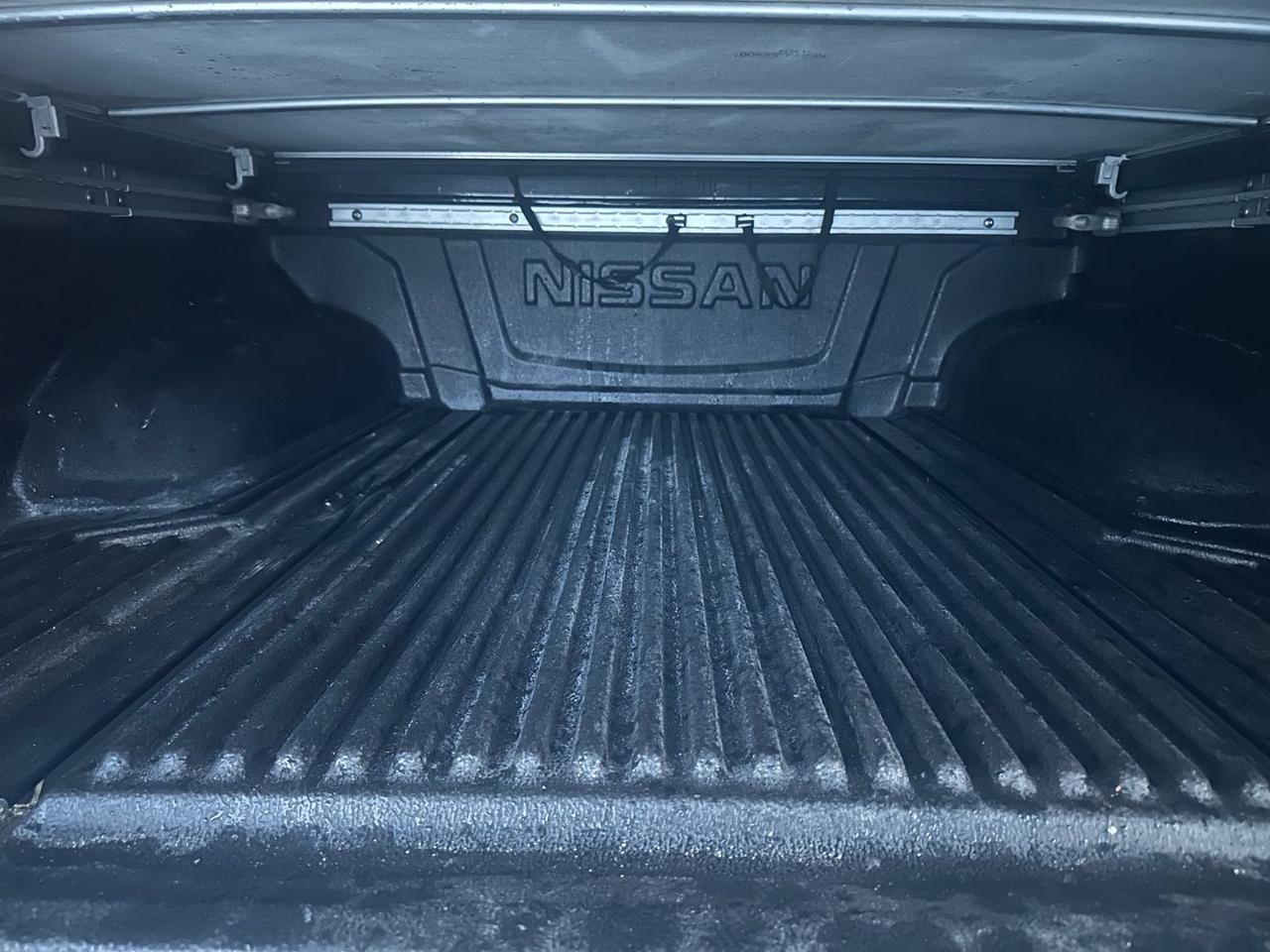 Nissan Navara LE 2.5 dCi #9334