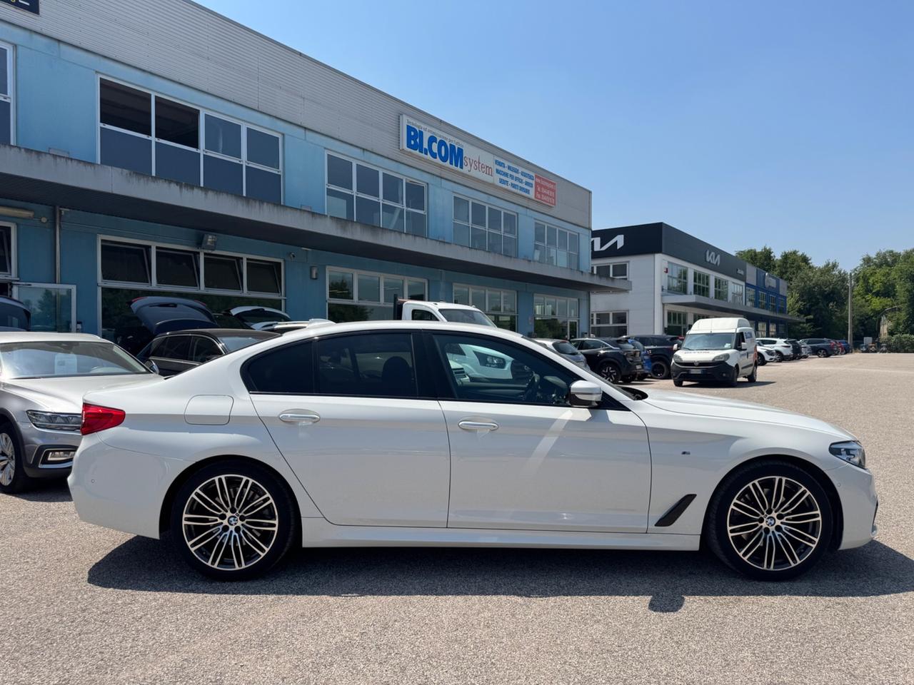 Bmw 520d xDrive Msport FULL SERVICE UNIPRO
