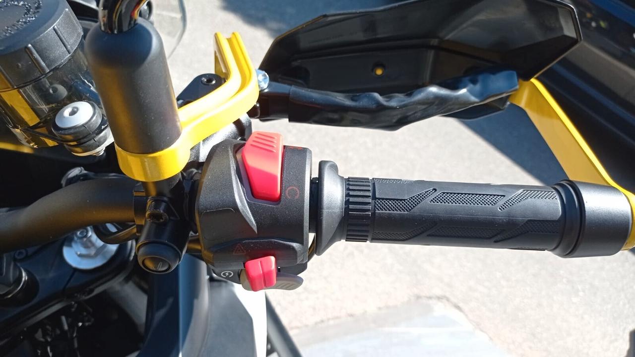Qj Motor SVT 650 X-NUOVA-4 ANNI DI GARANZIA