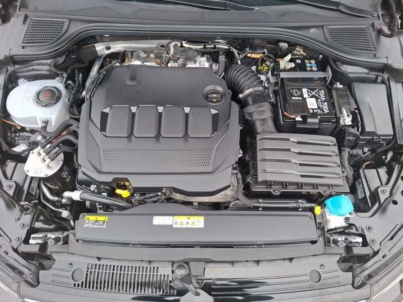 Volkswagen Golf 2.0 TDI Life LED Navi App Connect