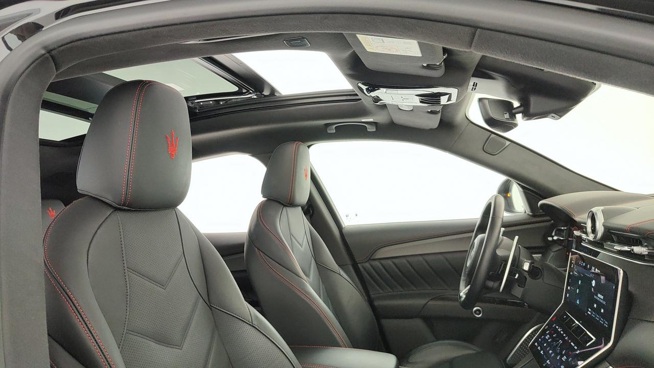 MASERATI Grecale 3.0 V6 Trofeo 530cv auto