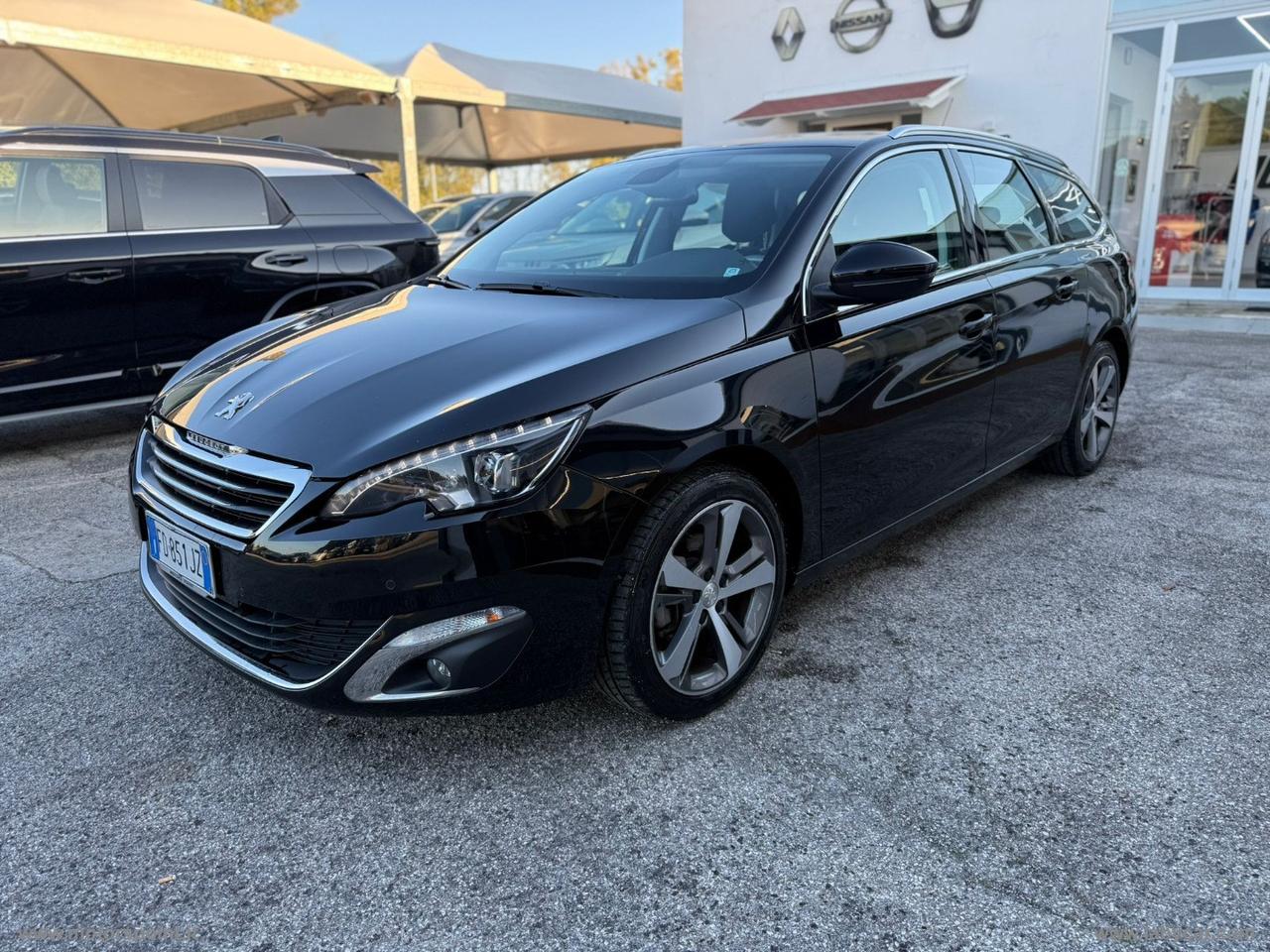 PEUGEOT 308 PureTech Turbo 130 S&S SW Allure