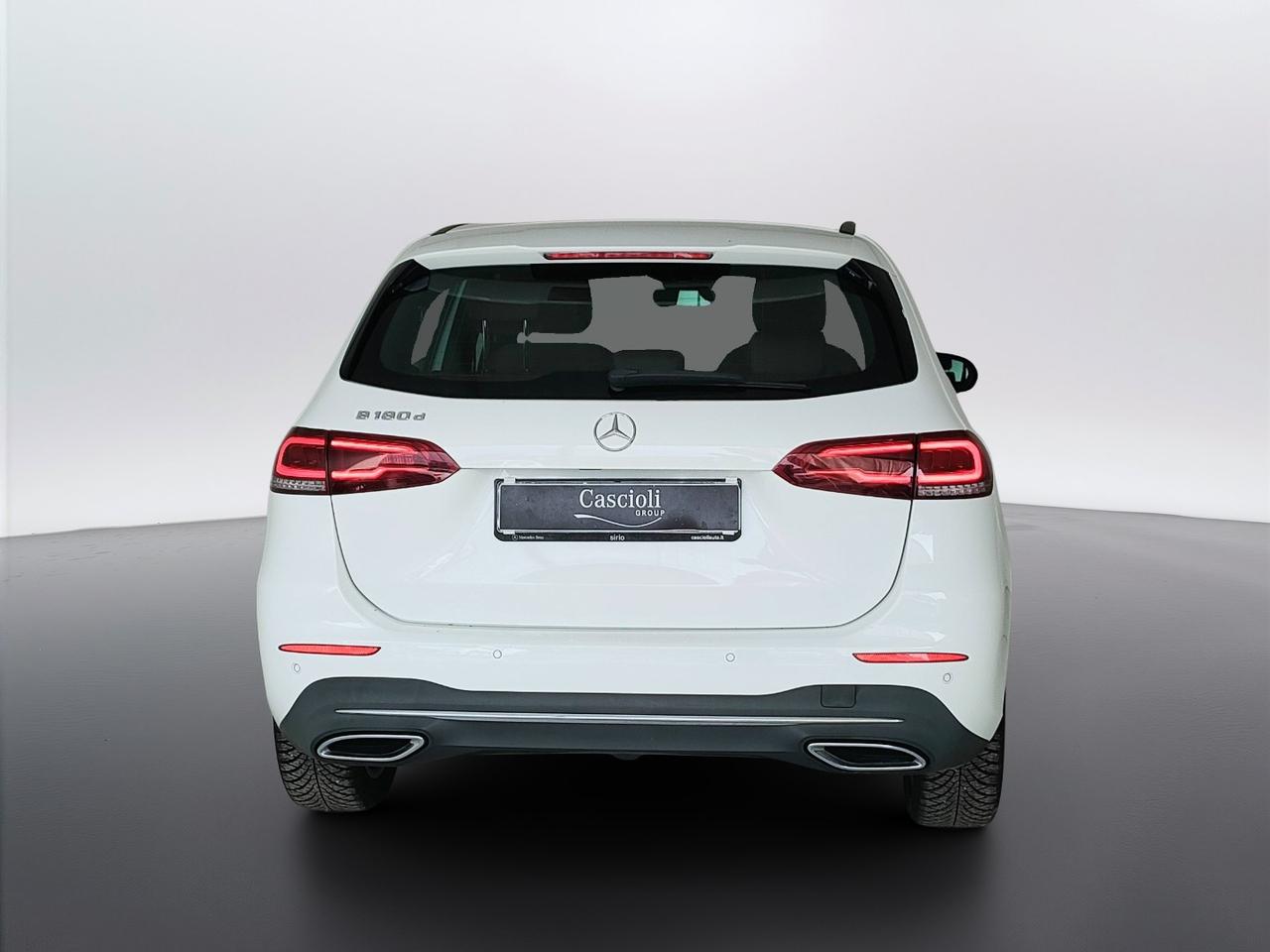 Mercedes-Benz Classe B - W247 2018 - B 180 d Sport Plus auto