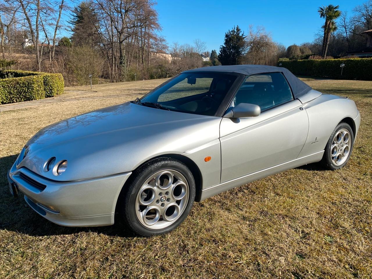 Alfa Romeo GTV Spider 2.0i 16V Twin Spark cat L